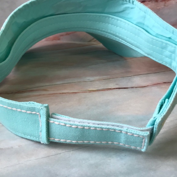 Sun visor - Picture 2 of 2